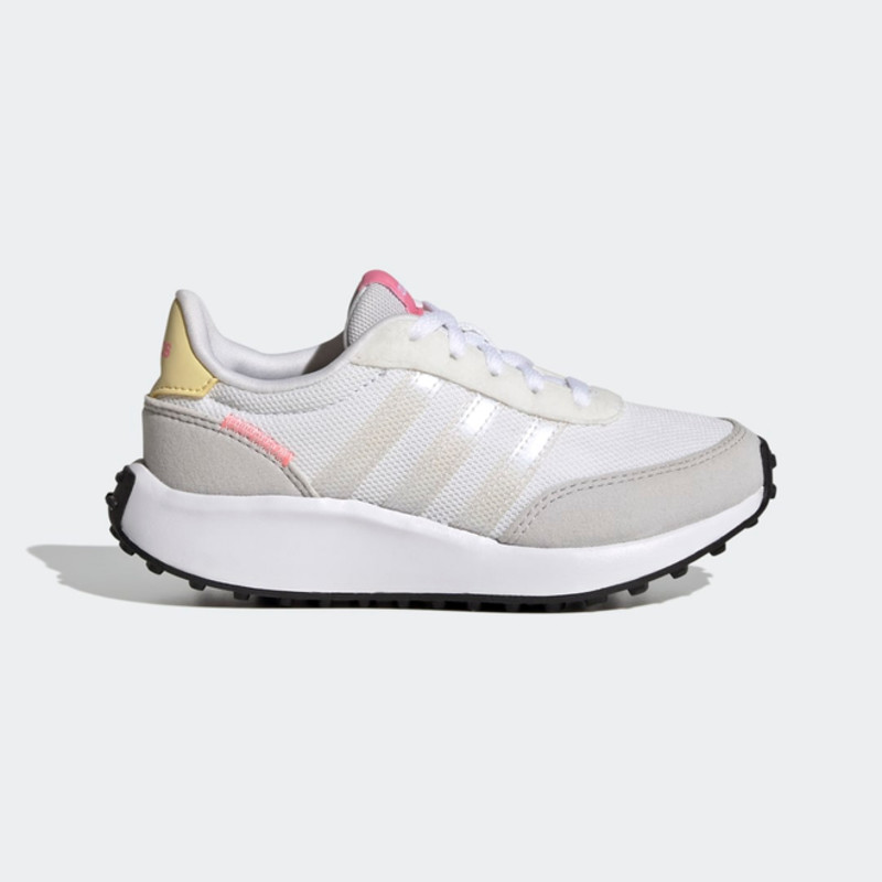 Adidas outlet clearance arizona