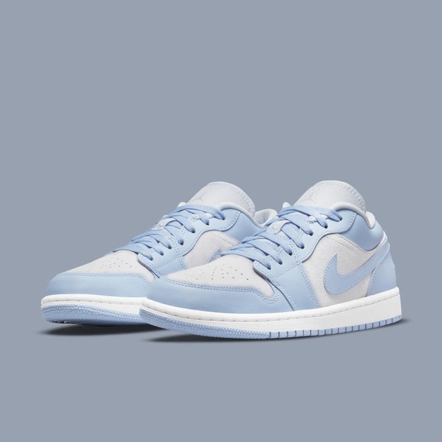 New Air Jordan 1 Low for Women Appears in "University Blue"