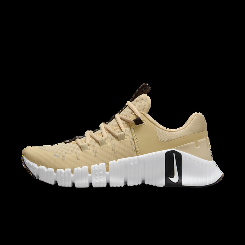 Nike Free Metcon 5 TB 'Vegas Gold' | FN6616-701 | Grailify