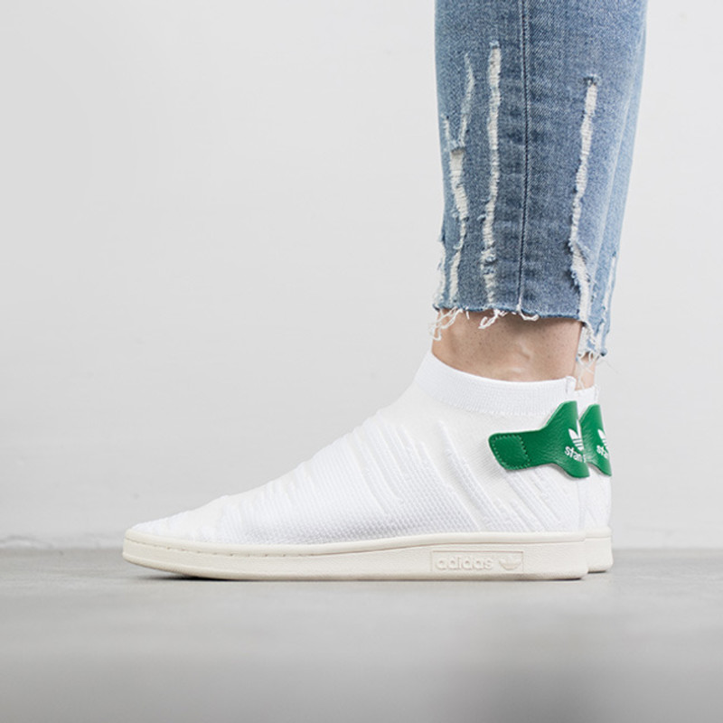 Stan smith 2024 shock primeknit