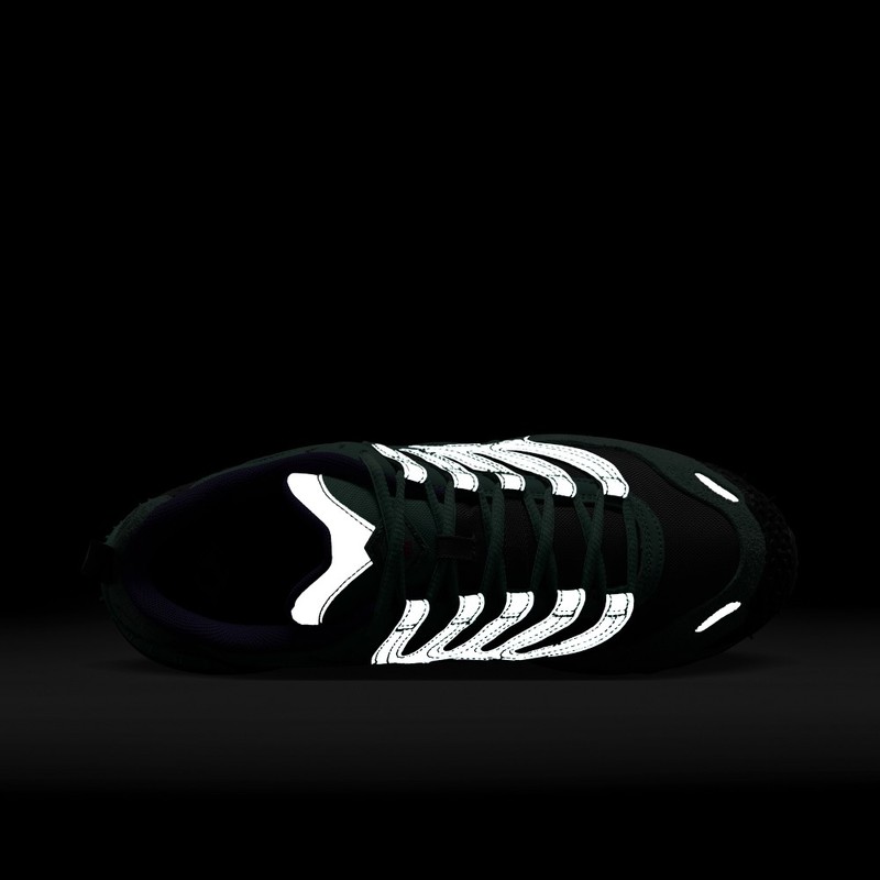Undefeated x Nike Air Terra Humara "Light Menta" | FN7546-301