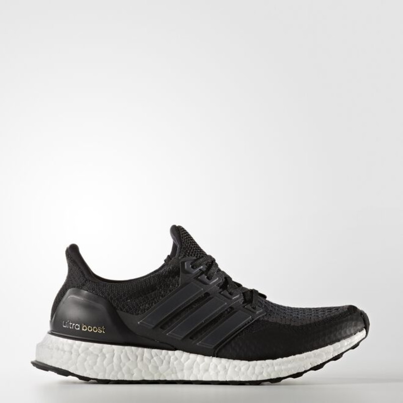 adidas ultra boost 2.0 triple black