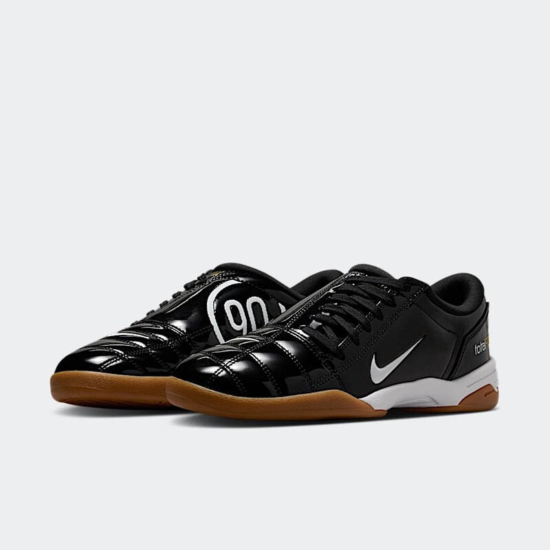 Nike Total 90 III "Black Gum" | IB5666-001