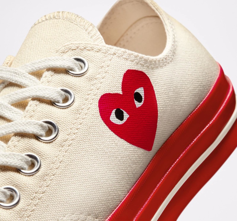 Comme Des Garcons PLAY x Converse Chuck 70 Low Pristine | A01796C