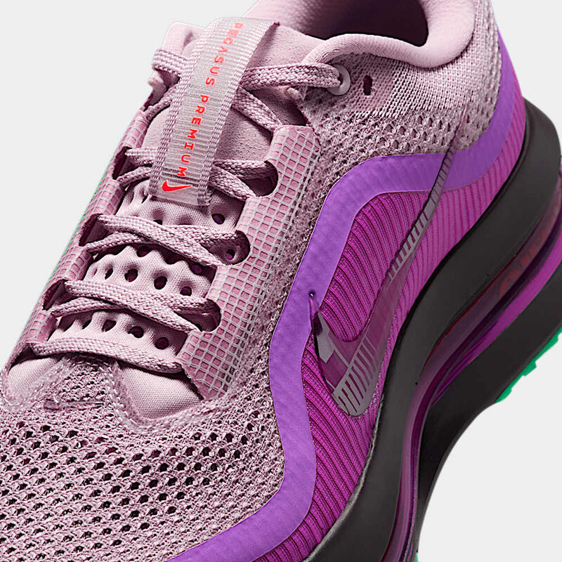 Faith Kipyegon x Nike Pegasus Premium | II0602-500