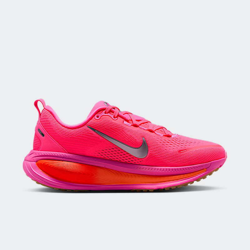 Nike Vomero 18 "Digital Pink" | HM6804-602