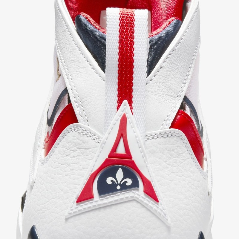 PSG x Air Jordan 7 | CZ0789-105