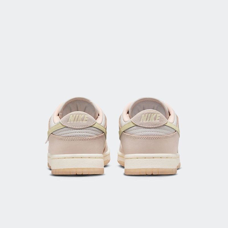 Nike Dunk Low "Light Soft Pink" | FB7910-601