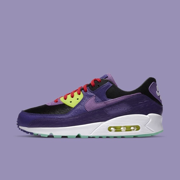 Does This Nike Air Max 90 Look Familiar to You?