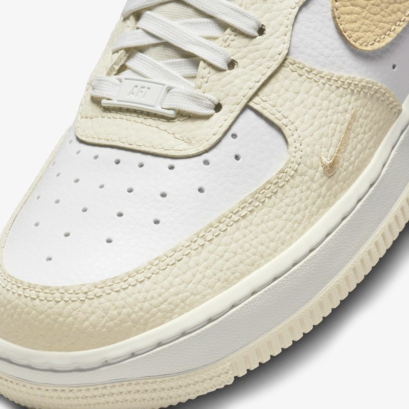 Nike Air Force 1 Mini Swoosh Coconut Milk | DX8953-100