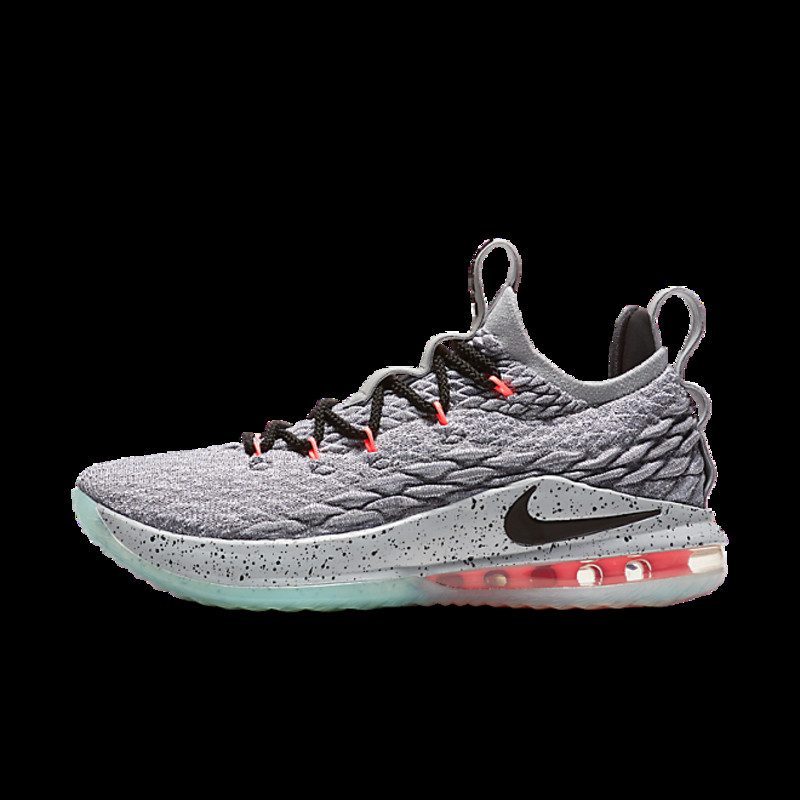 Lebron 15 store low south beach