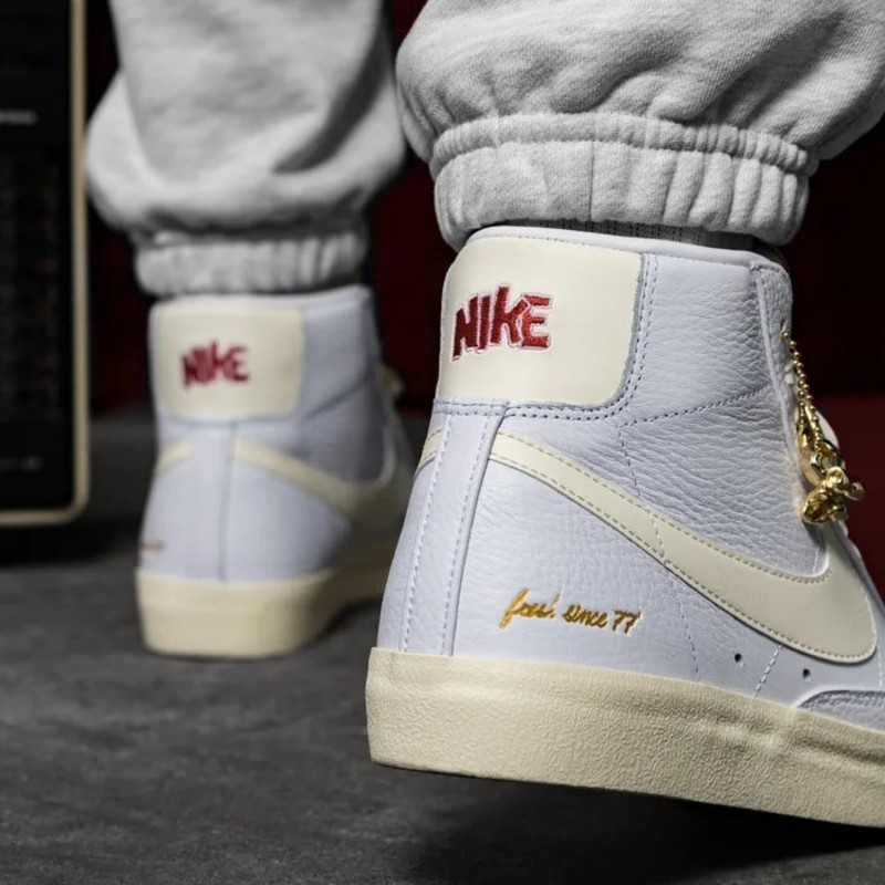 Nike Blazer Mid Vintage 77 Popcorn | CW6421-100