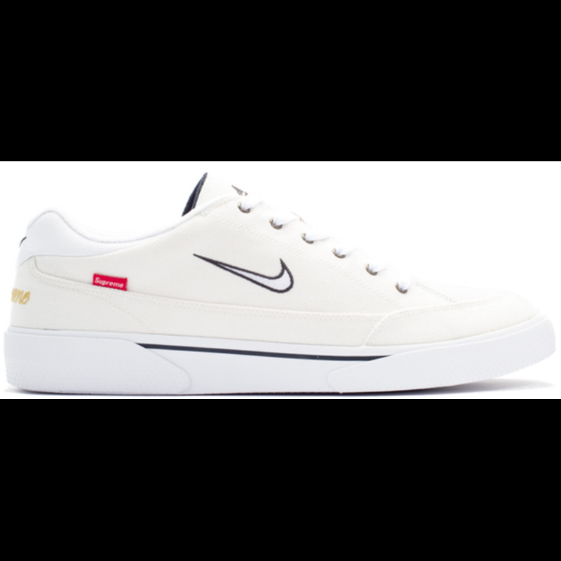 Nike sb hot sale gts supreme