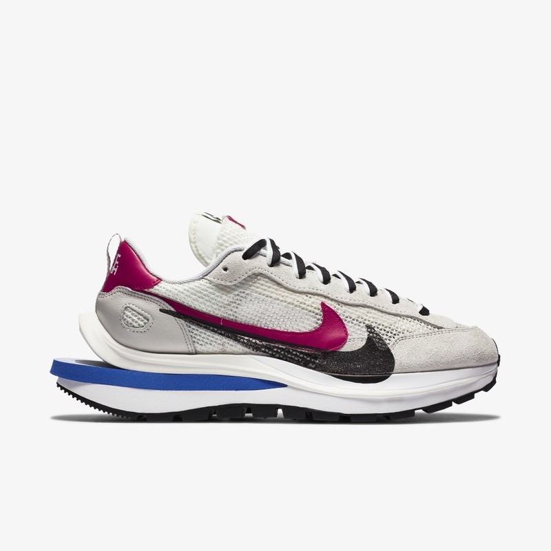 Sacai x Nike Vaporwaffle Sail | CV1363-100