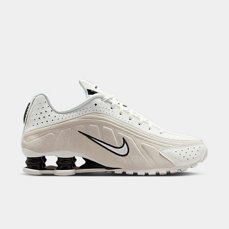 Nike Shox R4 "White Suede" | HQ7739-100