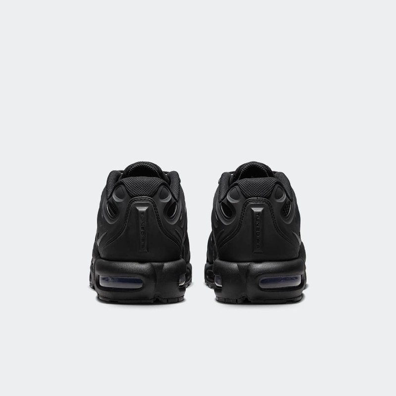 Nike Air Max Plus Drift "Triple Black" | HF0785-001