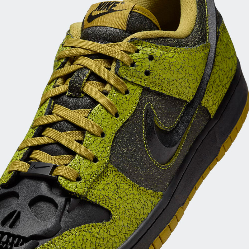 Nike Dunk Low Retro QS "Halloween Skull" | HV6103-300