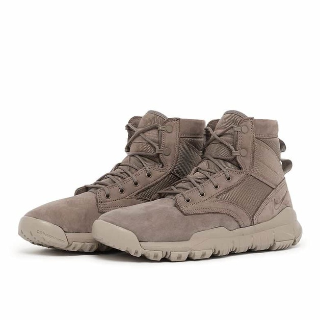 Rechtzeitig zum Winter droppt Nike zwei SFB 6" Leather Boots