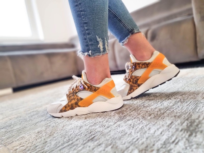 Nike Air Huarache Tortoise Shell | DQ9317-001