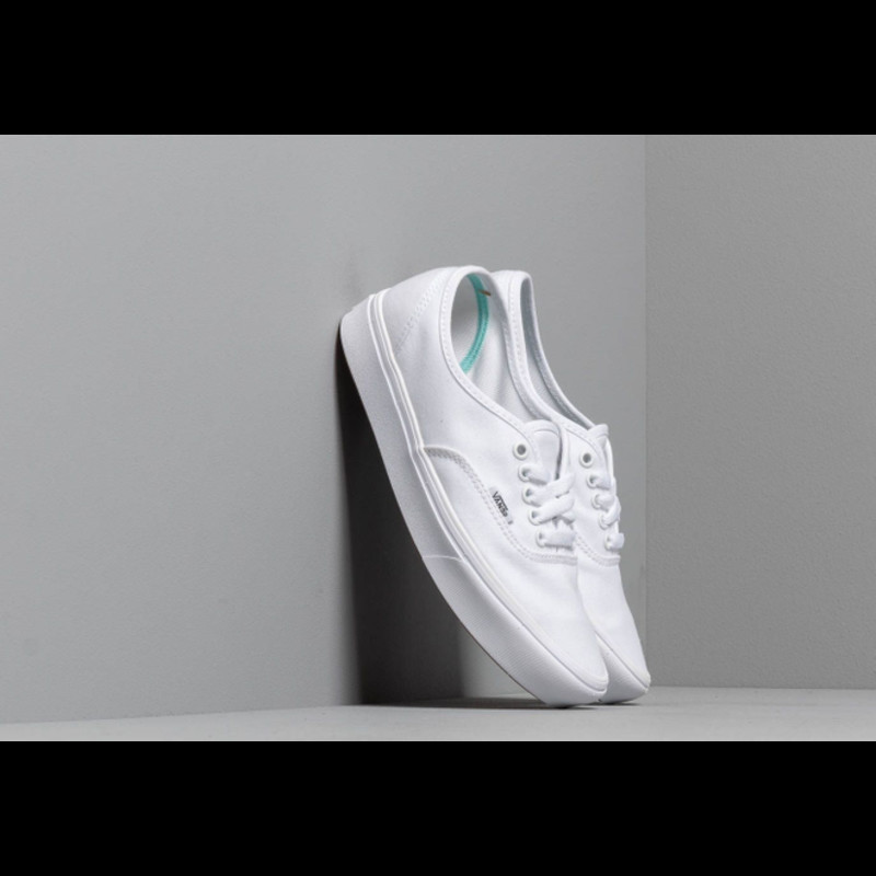 Vans authentic outlet comfycush white