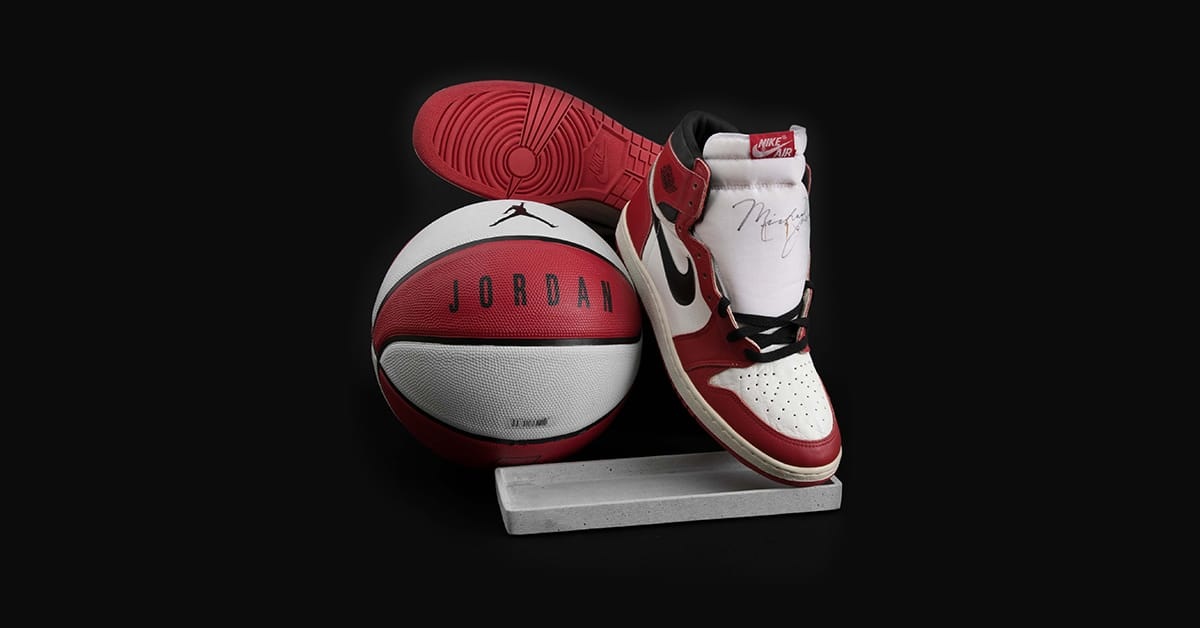 Air Jordan 1 "Chicago" '85 MJ (Sample) Signed - Timeless