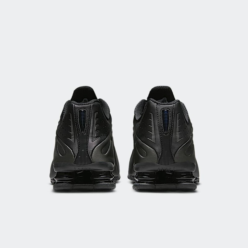 Nike Shox R4 "Black" | HQ1988-001