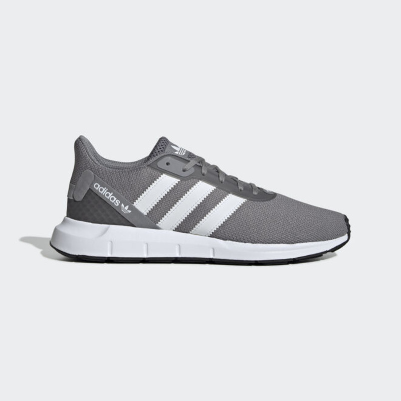 Tenis adidas originals clearance run