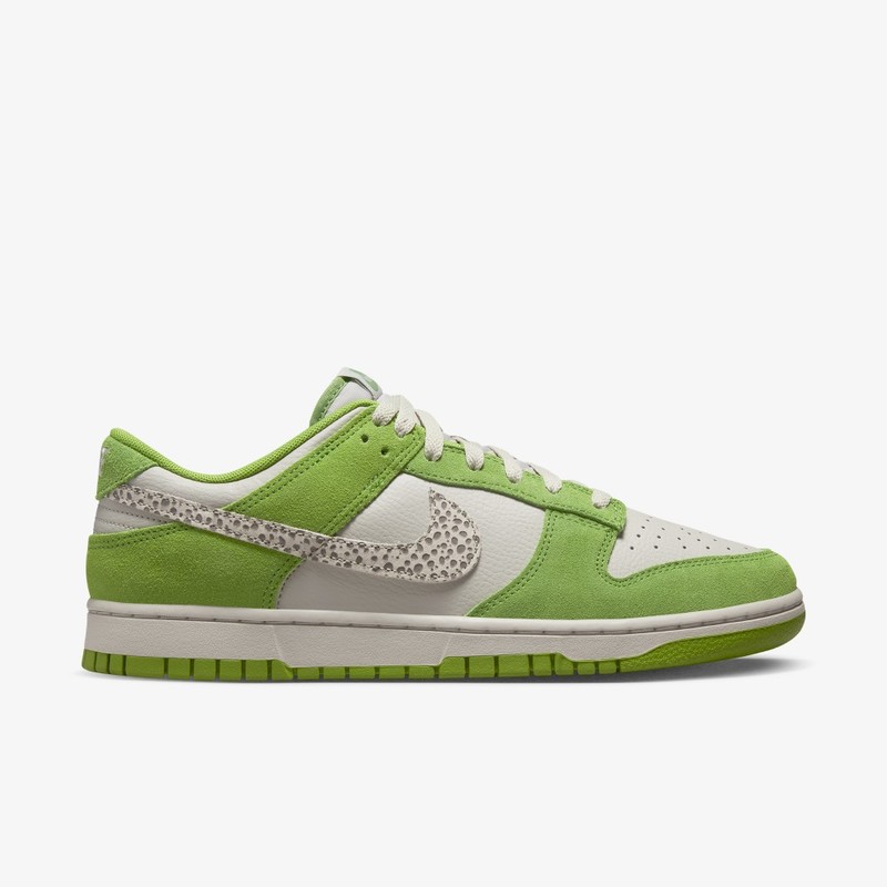 Nike Dunk Low Safari Swoosh Chlorophyll | DR0156-300