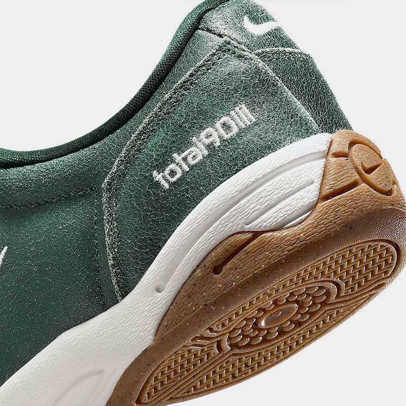 Nike Total 90 III "Fir" | IH2090-300