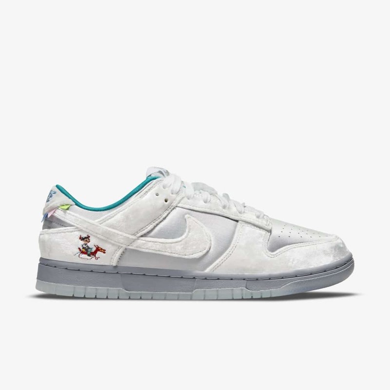 Nike Dunk Low Ice | DO2326-001