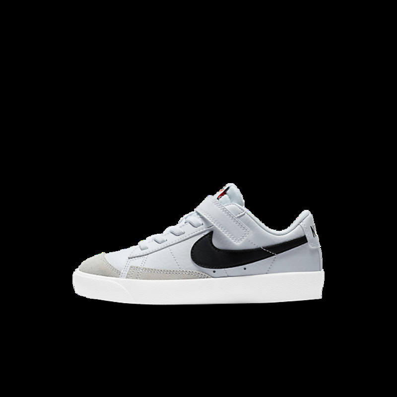 nike blazer vintage 77 white black