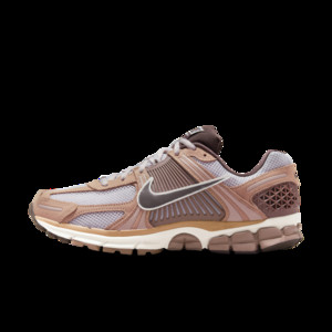 Nike Zoom Vomero 5 'Dusted Clay' | HF1553-200