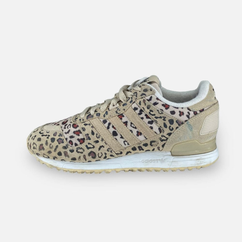 Adidas zx sale 700 leopard