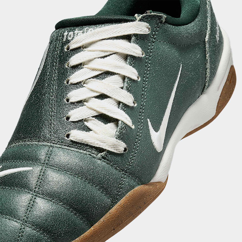 Nike Total 90 III "Fir" | IH2090-300