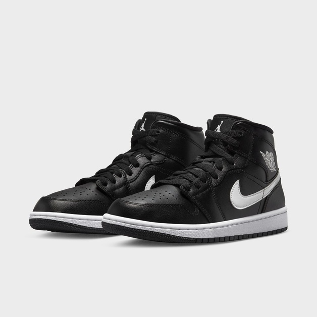 Jordan Brand Keeps Things Simple with This "Black/White" Air Jordan 1 Mid
