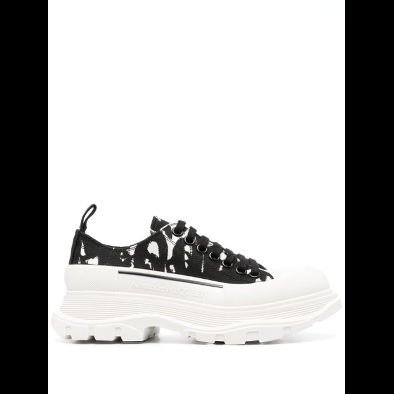 Alexander mcqueen best sale chunky sole sneakers