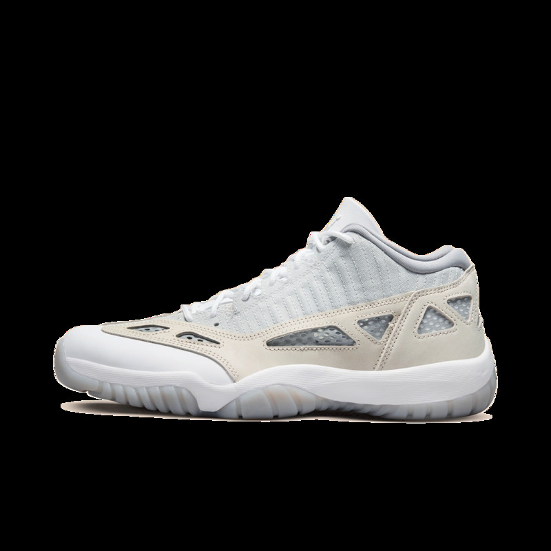 Air Jordan 11 Retro Low IE 'Light Orewood Brown' | 919712-102