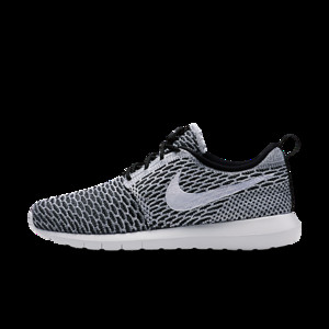 Nike Roshe Run Flyknit Black White | 677243-008
