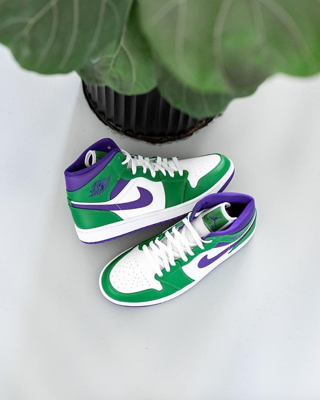 Air Jordan 1 Mid Incredible Hulk | 554724-300