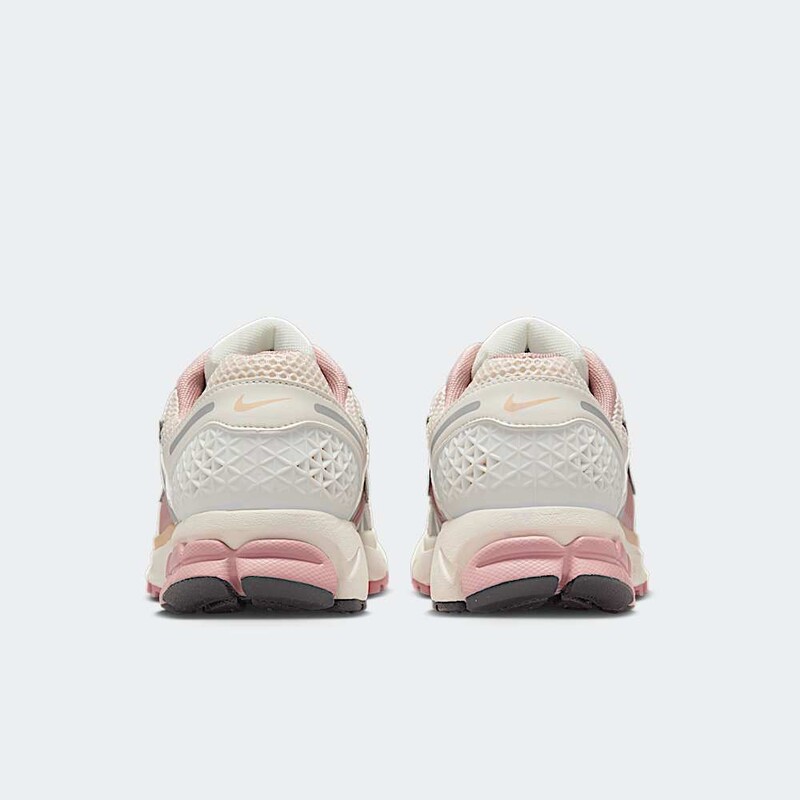 Nike Zoom Vomero 5 "Particle Pink" | HF1877-102