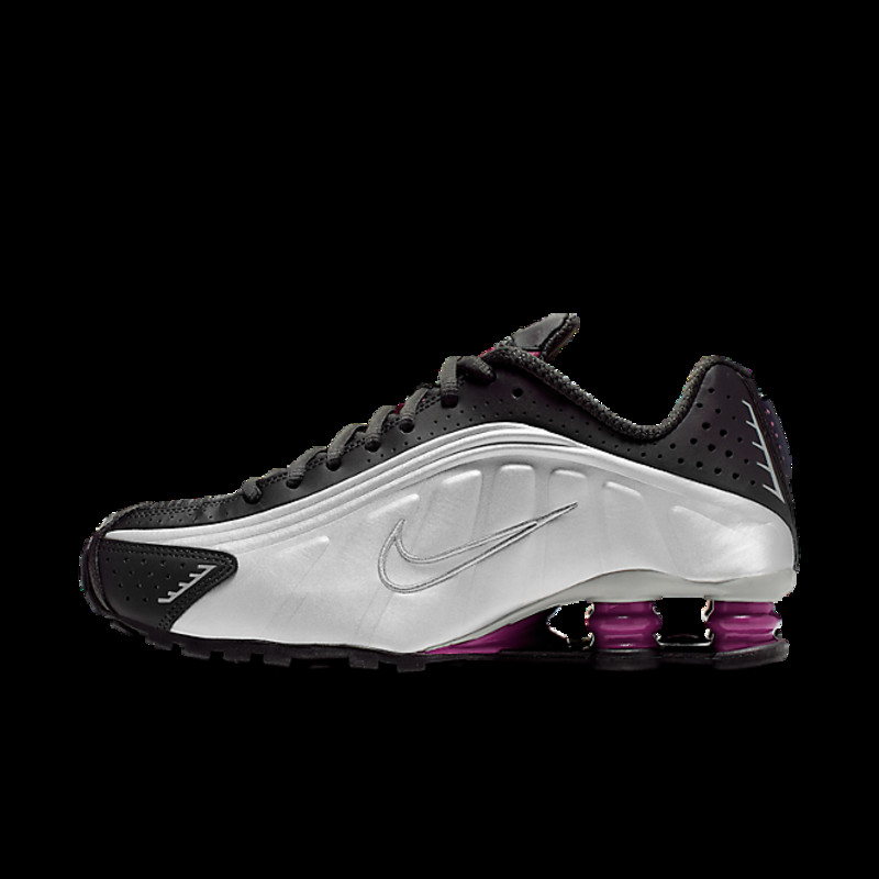 Nike shox on sale online outlet