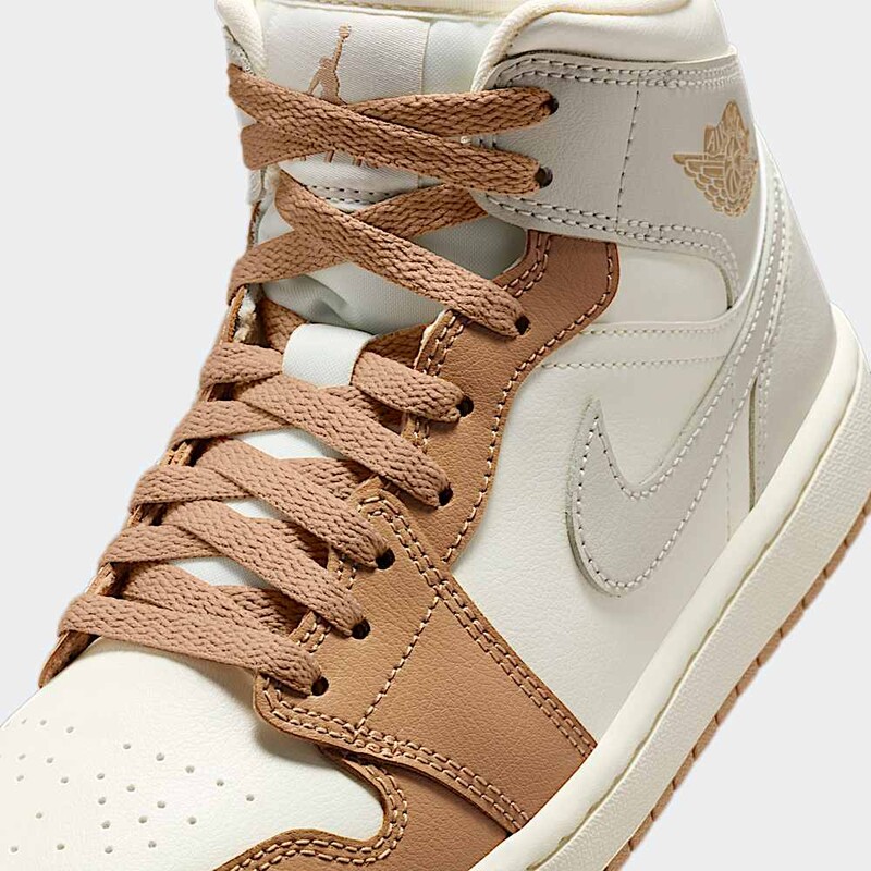 Air Jordan 1 Mid "Pale Ivory" | BQ6472-118