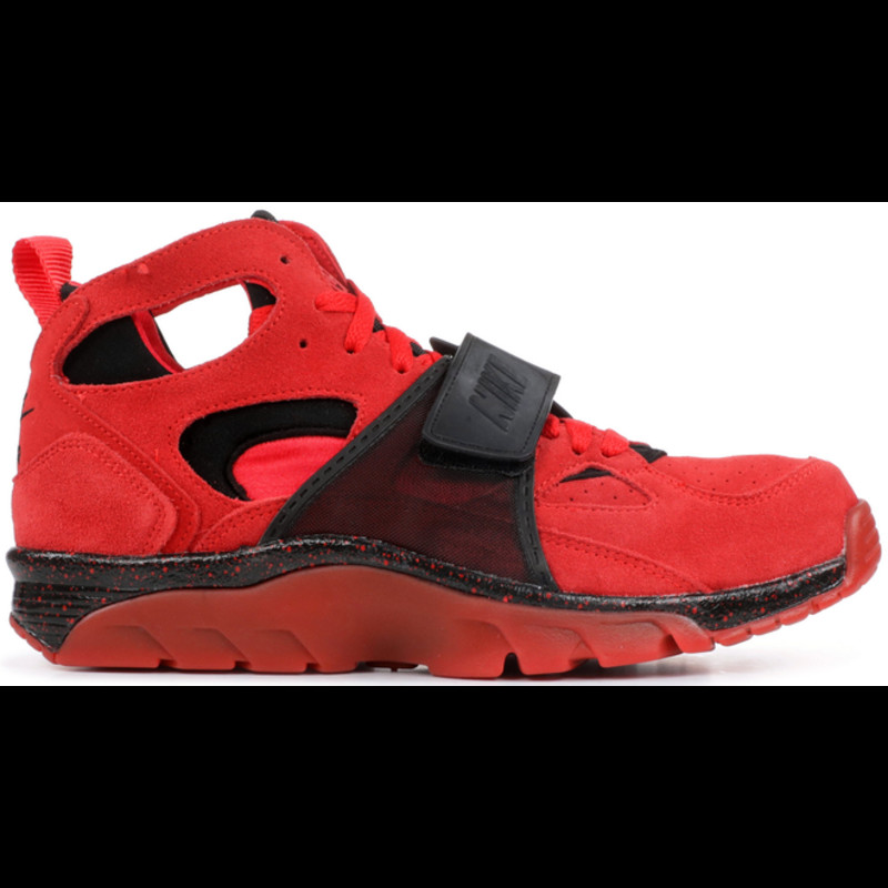 Nike air trainer huarache love hate sale