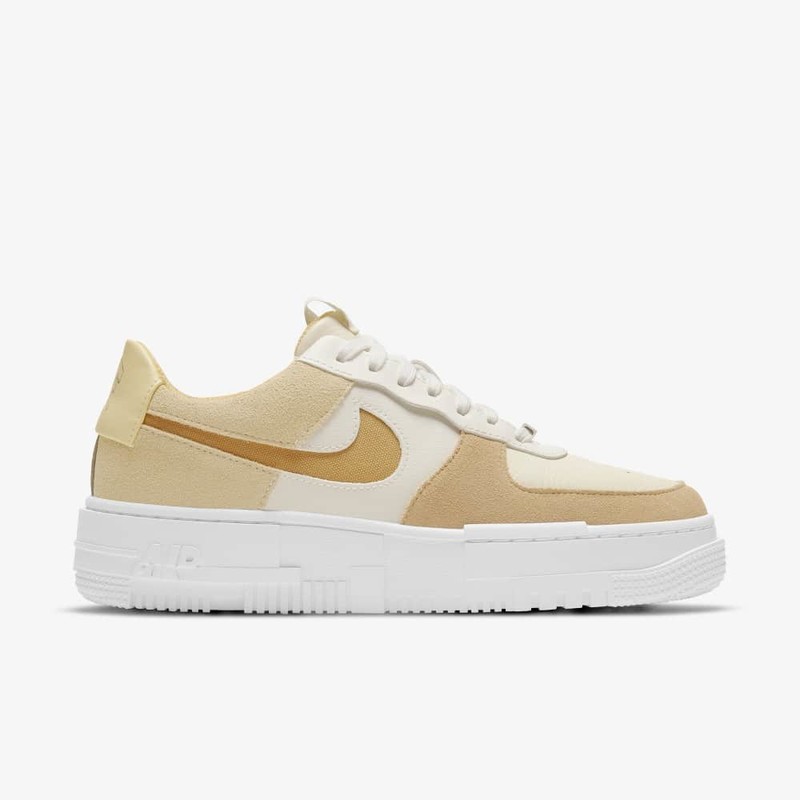 Nike Air Force 1 Pixel Coconut | DH3856-100