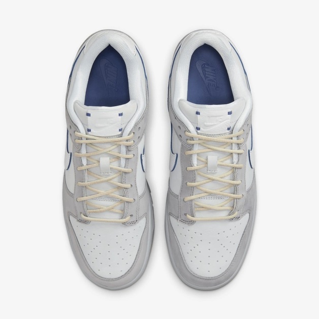 Premium Leder auf dem Nike Dunk Low