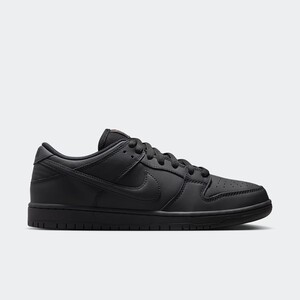 Nike SB Dunk Low Pro "Triple Black" | FJ1674-001