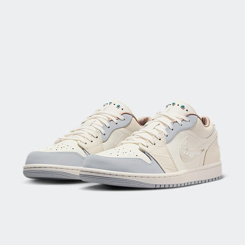 Air Jordan 1 Low "Sail/Soft Pearl" | IH7323-100