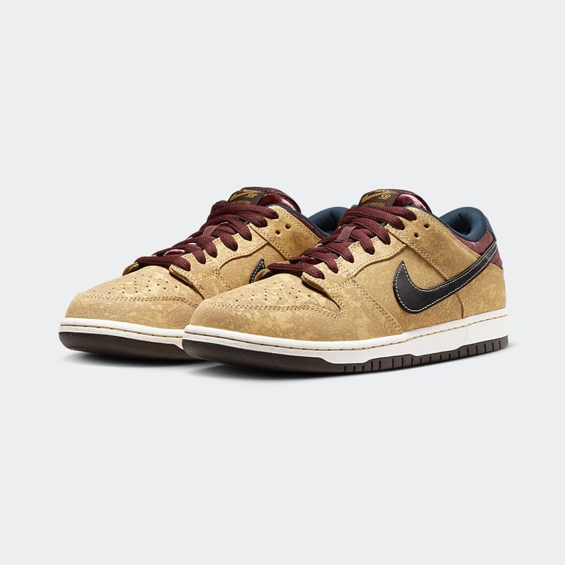 Nike SB Dunk Low "City Of Cinema" | FZ1278-200