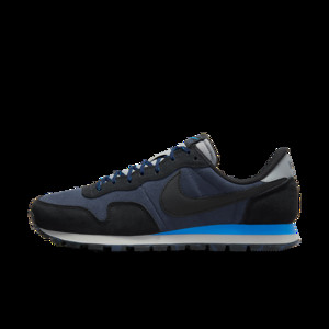 The latest Nike SB Premium 'Black Navy' | DX3738-400