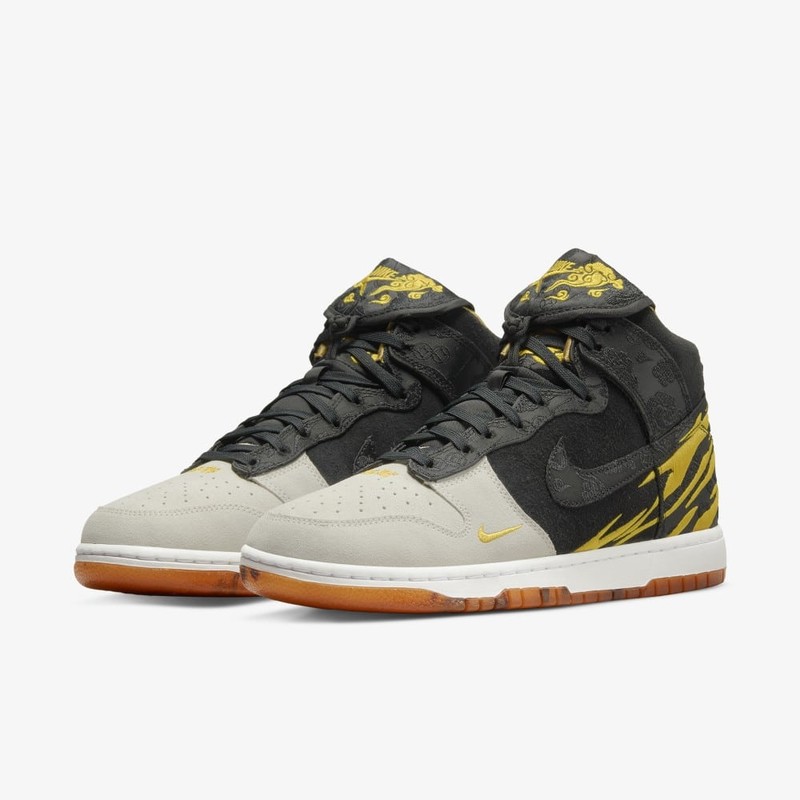 Nike Dunk High Year Of The Tiger | DQ4978-001